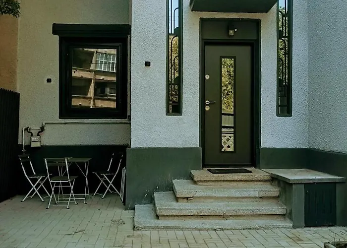 Littlehouse- Entire Property For Maximum 4 People